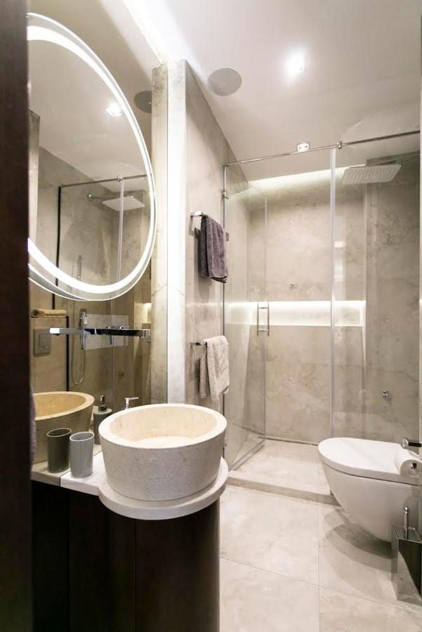 A True Touch Of Luxury Apartman Belgrád Kültér fotó